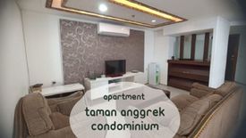 Apartemen dijual dengan 3 kamar tidur di Slipi, Jakarta