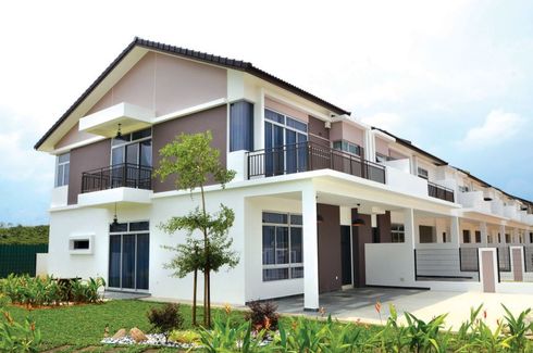 4 Bedroom House for sale in Green Street Homes Seremban 2, Negeri Sembilan