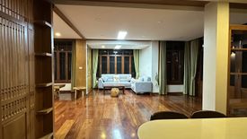 6 Bedroom House for sale in Chang Phueak, Chiang Mai