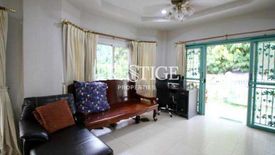 4 Bedroom House for sale in Baan Chalita 1, Na Kluea, Chonburi