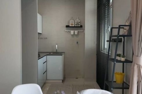 2 Bedroom Apartment for rent in Jalan Sungai Besi, Kuala Lumpur