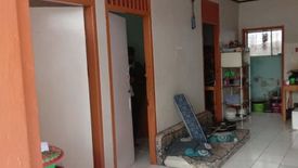 Rumah dijual dengan 9 kamar tidur di Duri Kepa, Jakarta