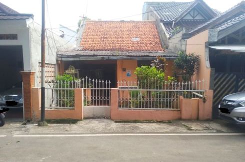 Rumah dijual dengan 5 kamar tidur di Lebak Bulus, Jakarta