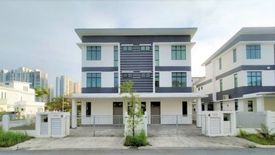 5 Bedroom House for sale in Taman Mutiara Rini, Johor