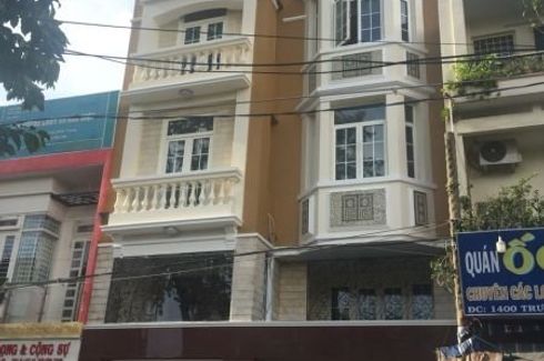 Cần bán nhà riêng 6 phòng ngủ tại Phường 4, Quận Tân Bình, Hồ Chí Minh