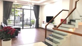 5 Bedroom House for rent in O Cho Dua, Ha Noi