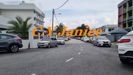 Warehouse / Factory for Sale or Rent in Petaling Jaya, Selangor