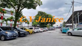 Warehouse / Factory for Sale or Rent in Petaling Jaya, Selangor