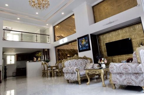 8 Bedroom Townhouse for sale in Phuong 10, Ho Chi Minh
