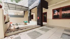 Townhouse dijual dengan 3 kamar tidur di Babatan, Jawa Timur