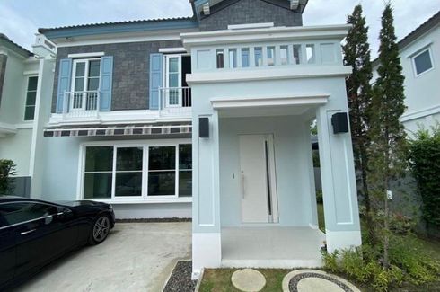 2 Bedroom Townhouse for rent in Dokmai, Bangkok