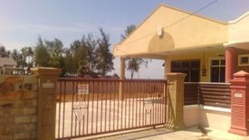 3 Bedroom House for sale in Zon Perindustrian Gong Badak, Terengganu