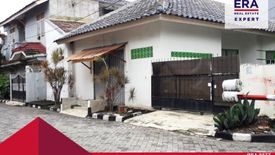 Rumah disewa dengan 3 kamar tidur di Medalkrisna, Jawa Barat