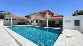 4 Bedroom Villa for sale in Na Jomtien, Chonburi