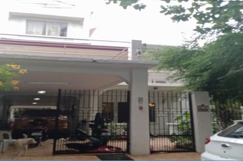 9 Bedroom House for sale in Don Bosco, Metro Manila