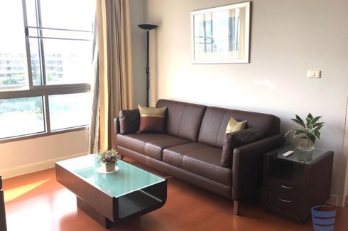 1 Bedroom Condo for rent in Sathorn Plus On The Pond, Chong Nonsi, Bangkok near MRT Lumpini