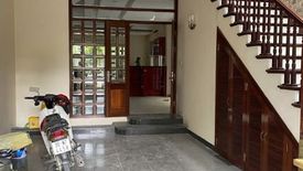 4 Bedroom House for rent in Quang An, Ha Noi