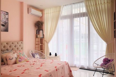 Cần bán nhà riêng 5 phòng ngủ tại Phường 7, Quận 3, Hồ Chí Minh