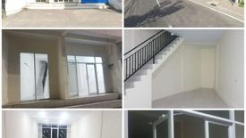 Komersial dijual dengan  di Angantaka, Bali
