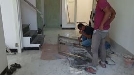 Rumah dijual dengan 3 kamar tidur di Dukuh Sutorejo, Jawa Timur