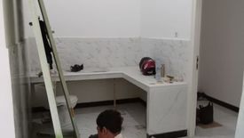Rumah dijual dengan 3 kamar tidur di Dukuh Sutorejo, Jawa Timur