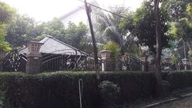 Rumah dijual dengan 7 kamar tidur di Pamulang Barat, Banten
