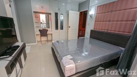 2 Bedroom Condo for rent in Sathorn House, Silom, Bangkok near BTS Surasak