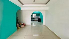2 Bedroom House for sale in Taman Damai Jaya, Johor