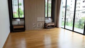 4 Bedroom House for rent in Khlong Toei Nuea, Bangkok near BTS Phrom Phong