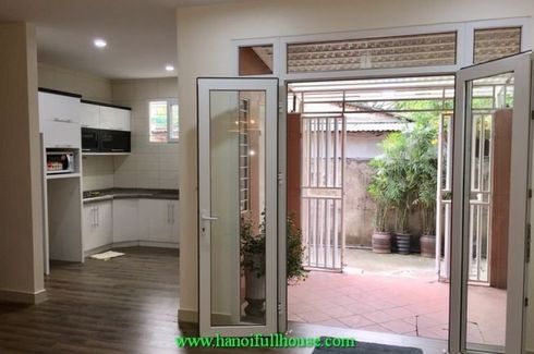 2 Bedroom House for rent in Quang An, Ha Noi