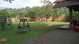 Villa dijual dengan 8 kamar tidur di Antajaya, Jawa Barat