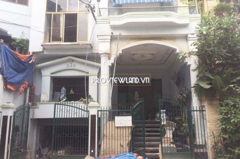 Cho thuê nhà phố 8 phòng ngủ tại Phường 7, Quận 10, Hồ Chí Minh
