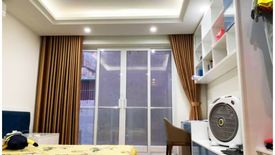 3 Bedroom House for sale in Nga Tu So, Ha Noi