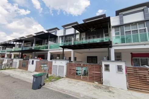 4 Bedroom House for sale in Johor Bahru, Johor