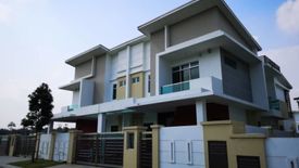 5 Bedroom House for sale in Taman Kempas Indah, Johor