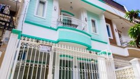 Rumah dijual dengan 20 kamar tidur di Tanjung Duren Selatan, Jakarta