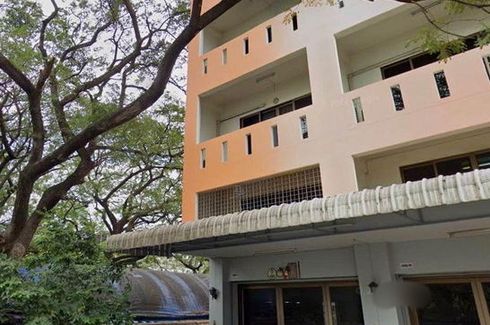 6 Bedroom Townhouse for sale in Phlapphla, Bangkok near MRT Lat Phrao 83