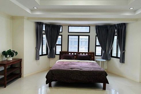 3 Bedroom Office for rent in Moo Baan Chicha Castle, Khlong Toei Nuea, Bangkok near MRT Phetchaburi