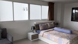 2 Bedroom Condo for rent in Bayshore Ocean View Condominiums, Patong, Phuket