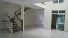 5 Bedroom House for sale in Taman Ungku Tun Aminah, Johor