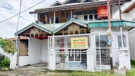 Rumah dijual dengan 6 kamar tidur di Air Manis, Sumatera Barat
