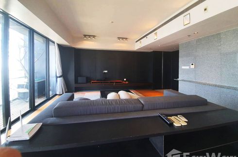 3 Bedroom Condo for sale in The Met, Thung Maha Mek, Bangkok near BTS Chong Nonsi