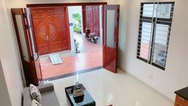 3 Bedroom House for sale in Phuc Loi, Ha Noi