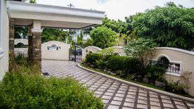 7 Bedroom House for sale in Cupang, Metro Manila