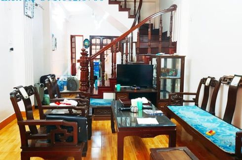 Cần bán nhà riêng 4 phòng ngủ tại Thịnh Quang, Quận Đống Đa, Hà Nội