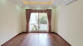 4 Bedroom House for sale in Thuy Khue, Ha Noi