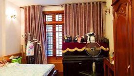 Cần bán nhà riêng 4 phòng ngủ tại Ngọc Hà, Quận Ba Đình, Hà Nội