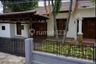 Rumah dijual dengan 3 kamar tidur di Slipi, Jakarta