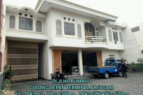 3 Bedroom Commercial for sale in Arjosari, East Java