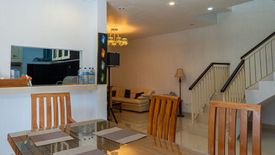 Rumah disewa dengan 3 kamar tidur di Kerobokan, Bali